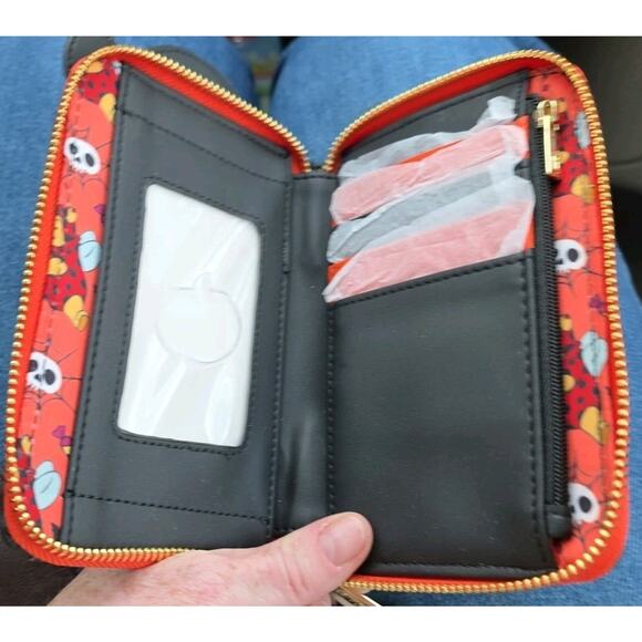 Loungefly Disney Winnie The Pooh Skeleton Tigger Ziparound Wallet Glow New - Picture 6 of 9